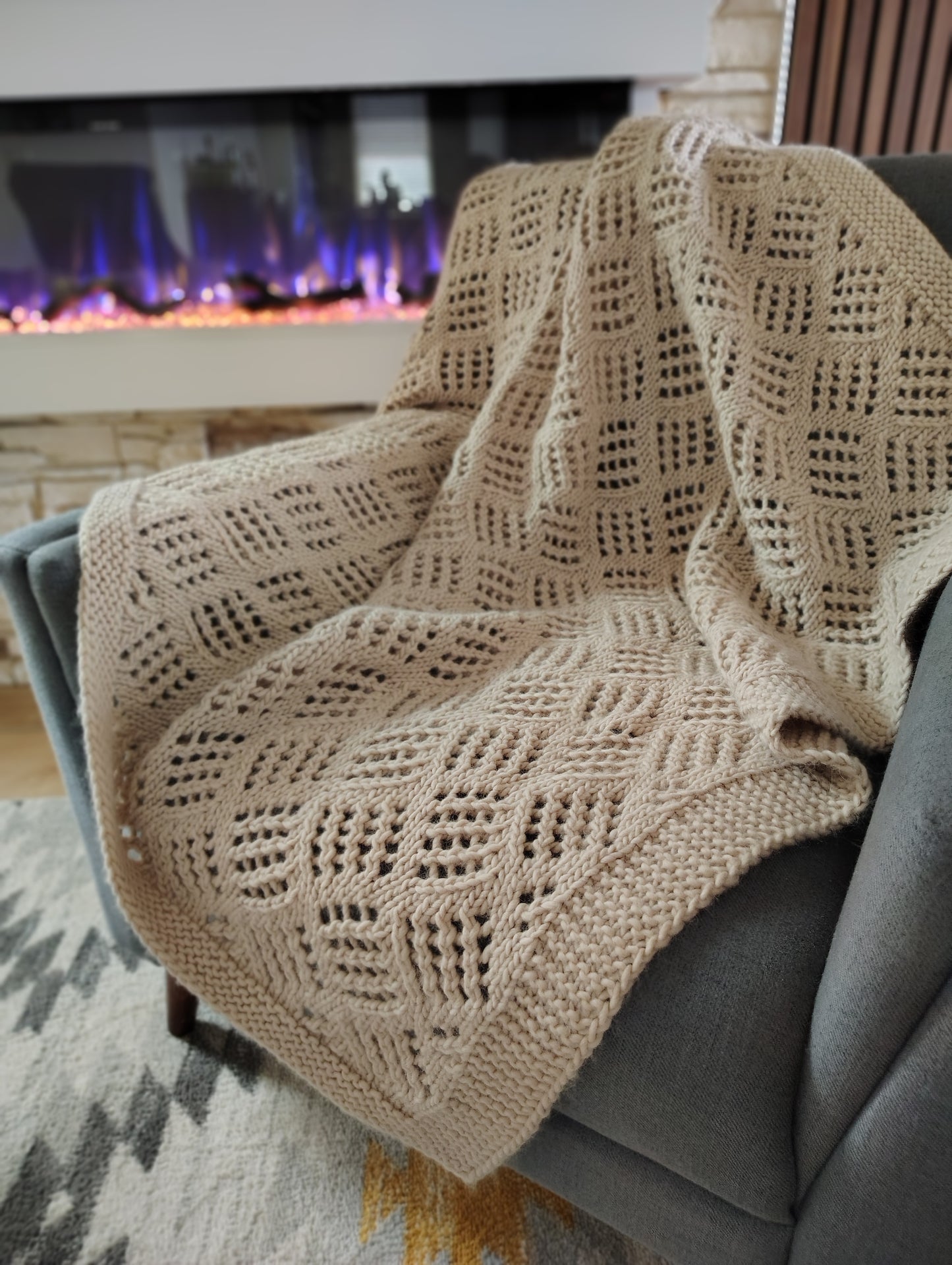 Chalet Windows Throw Knitting Pattern