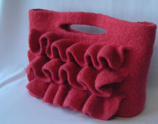 Nashville Bag, felted bag with ruffles, knitting pattern