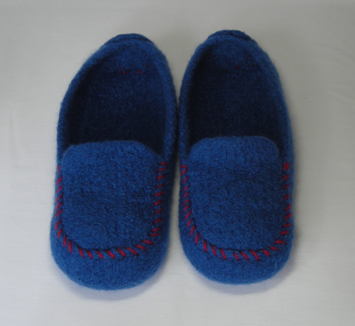 Men's Felted Moc Slippers Knitting Pattern
