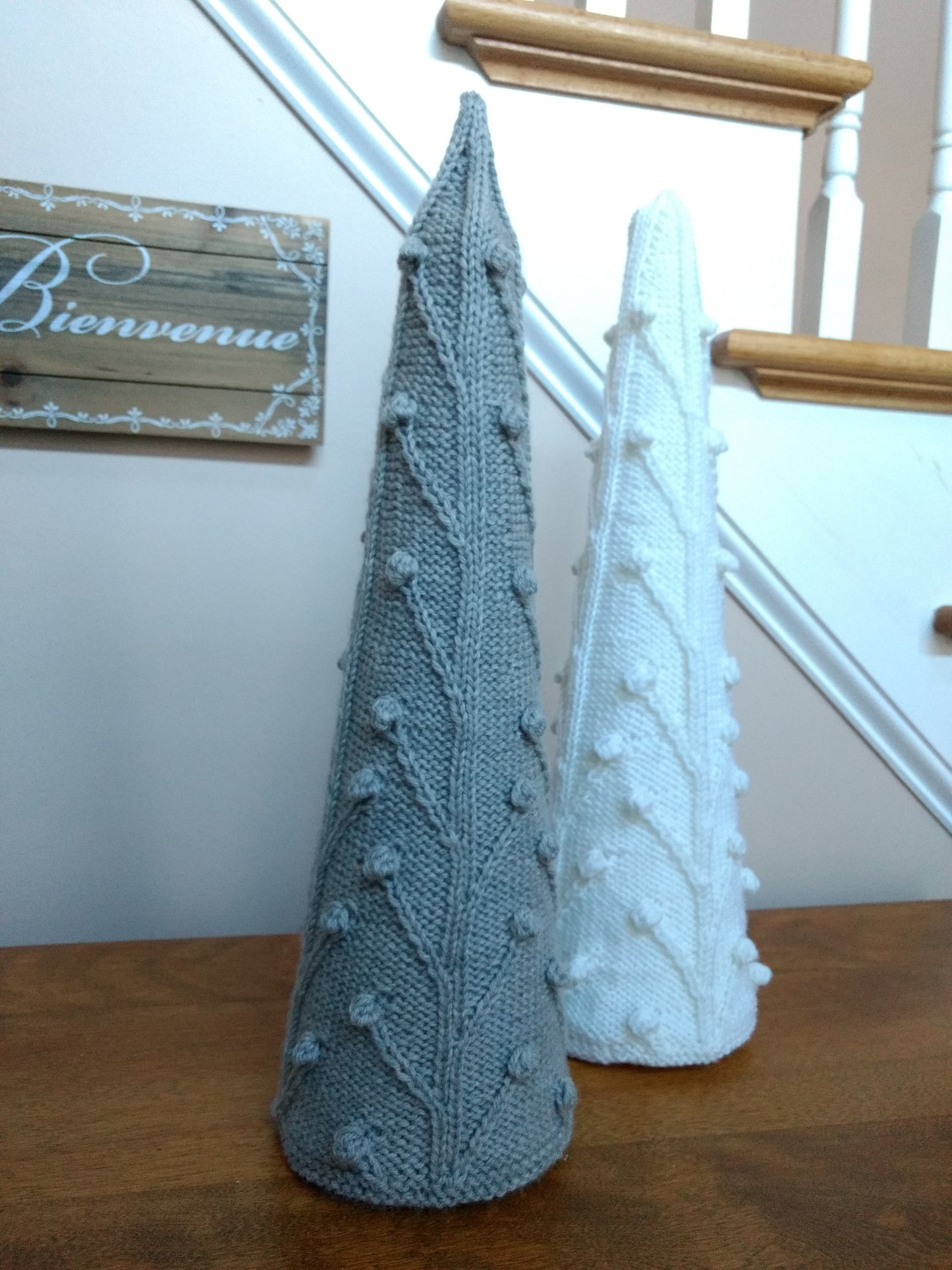 Knitted Christmas Trees, knitting pattern, holiday decor