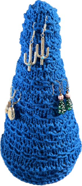 A brilliant Use for knitted trees!