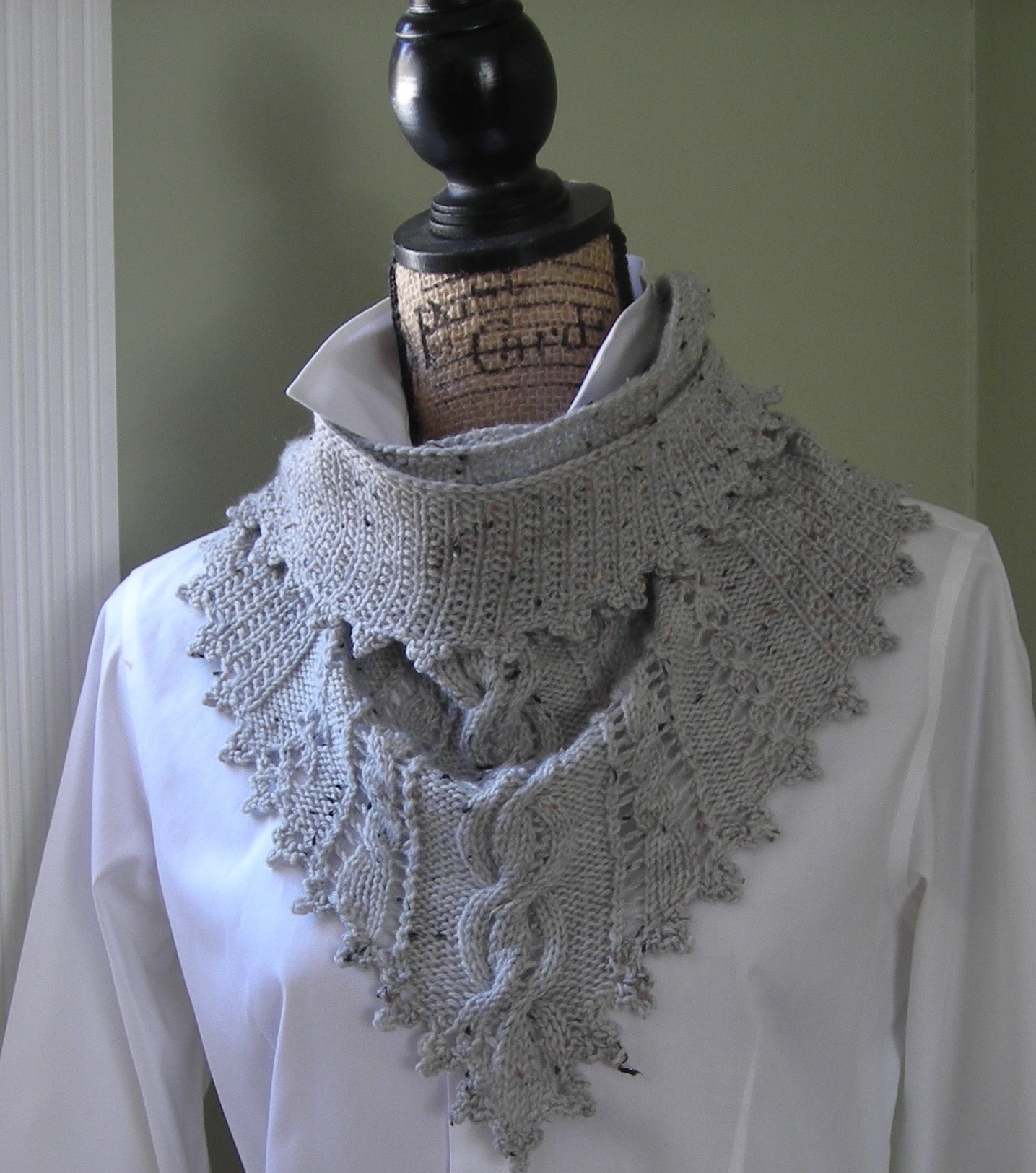 Clover Lace Cable Shawlette Knitting Pattern