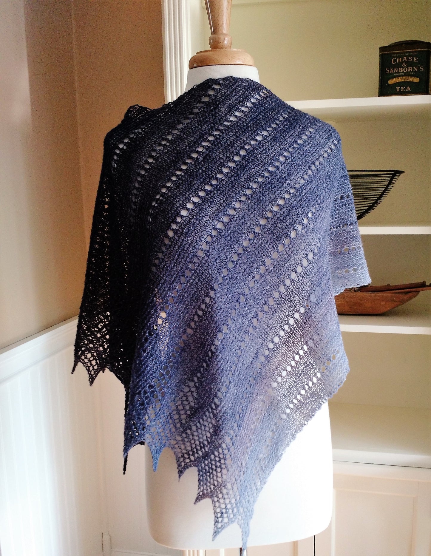 Mistral Shawl, knitting pattern, lace shawl, scarf