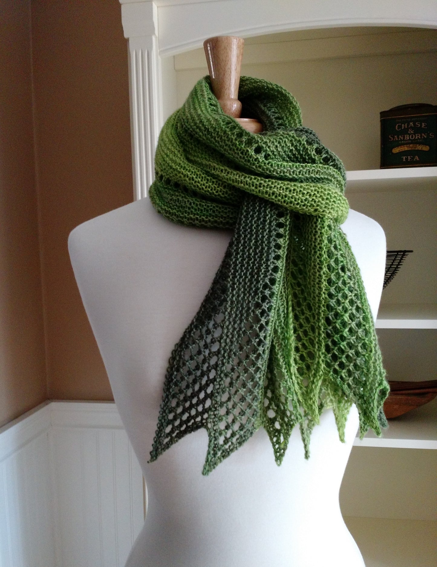 Mistral Scarf, knitting pattern, lace scarf, shawl