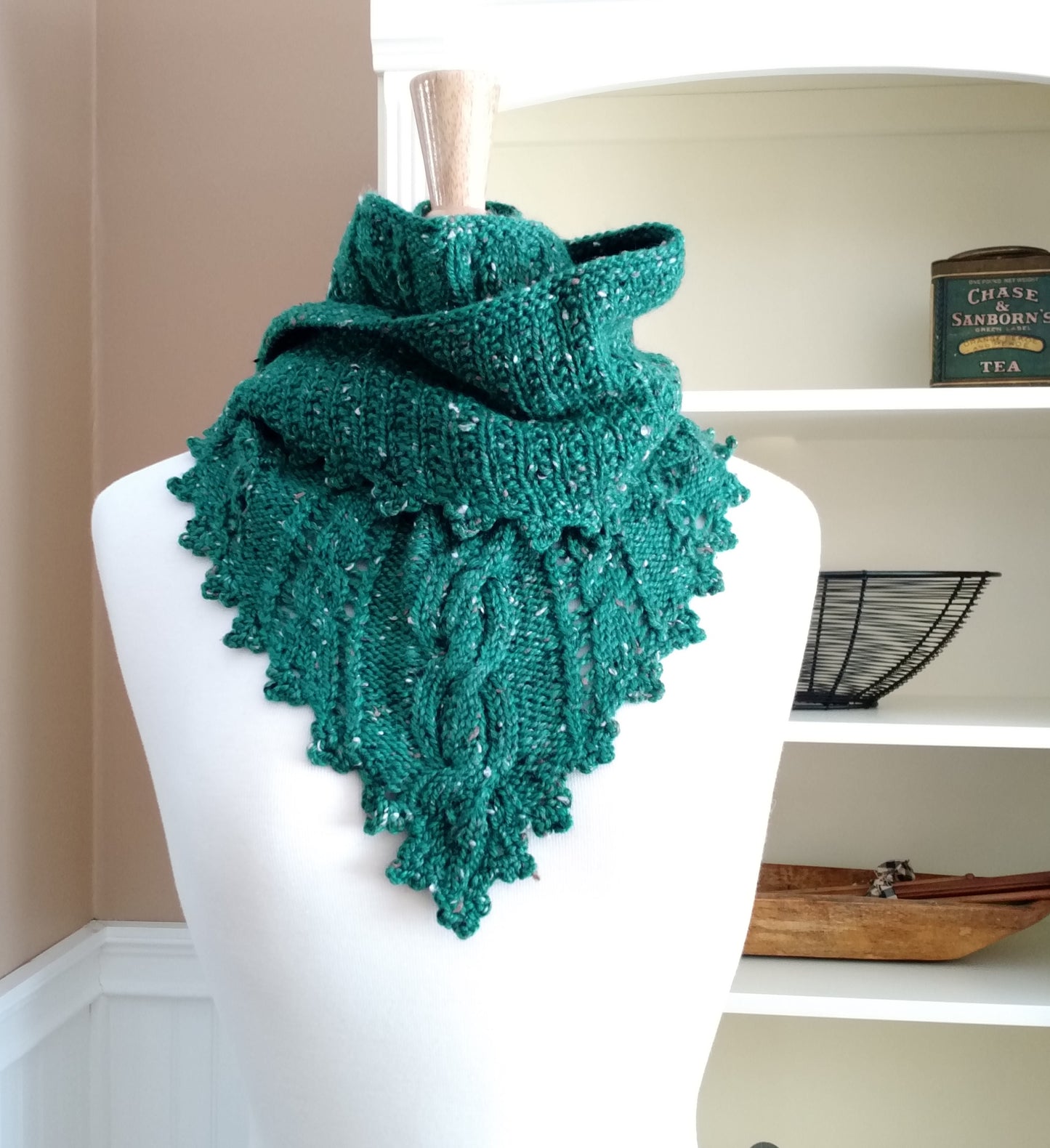 Clover Lace Cable Shawlette Knitting Pattern