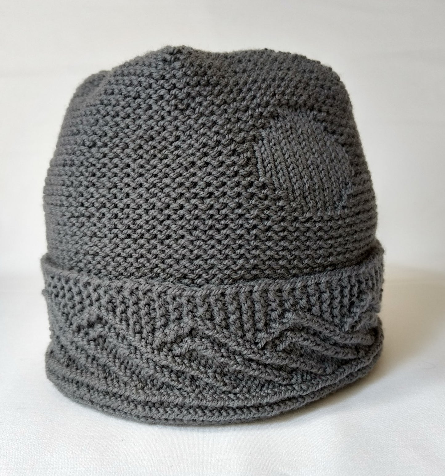 RidgeLine Hat Knitting Pattern