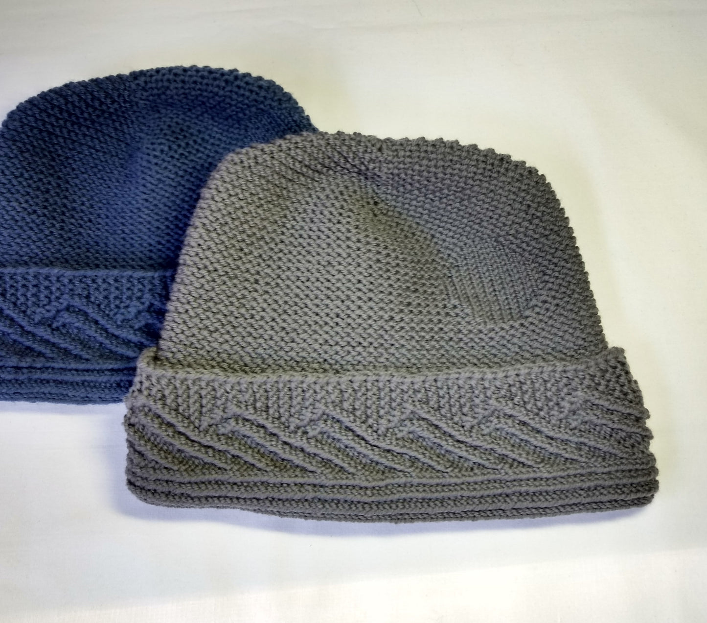 RidgeLine Hat Knitting Pattern