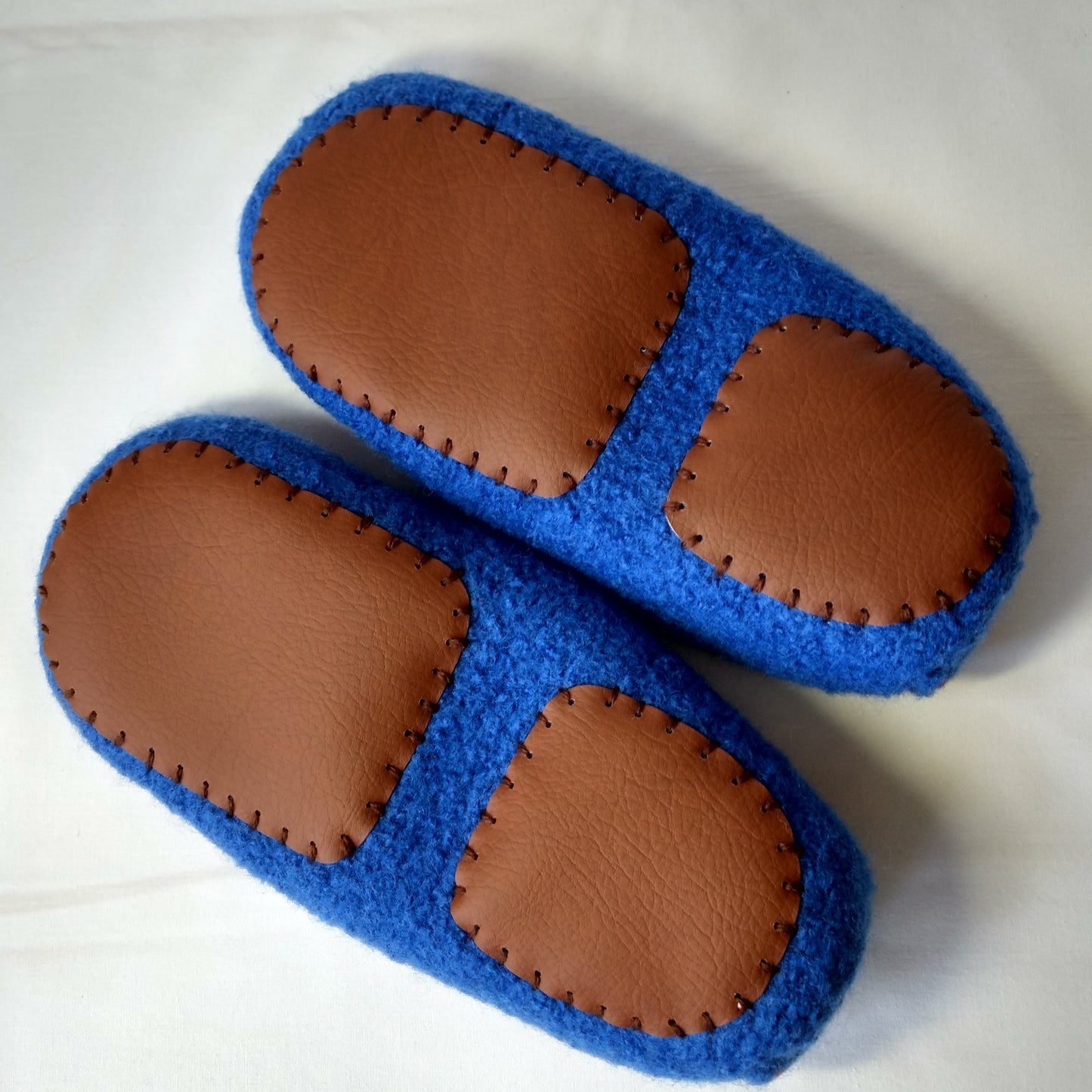 Men's Felted Moc Slippers Knitting Pattern