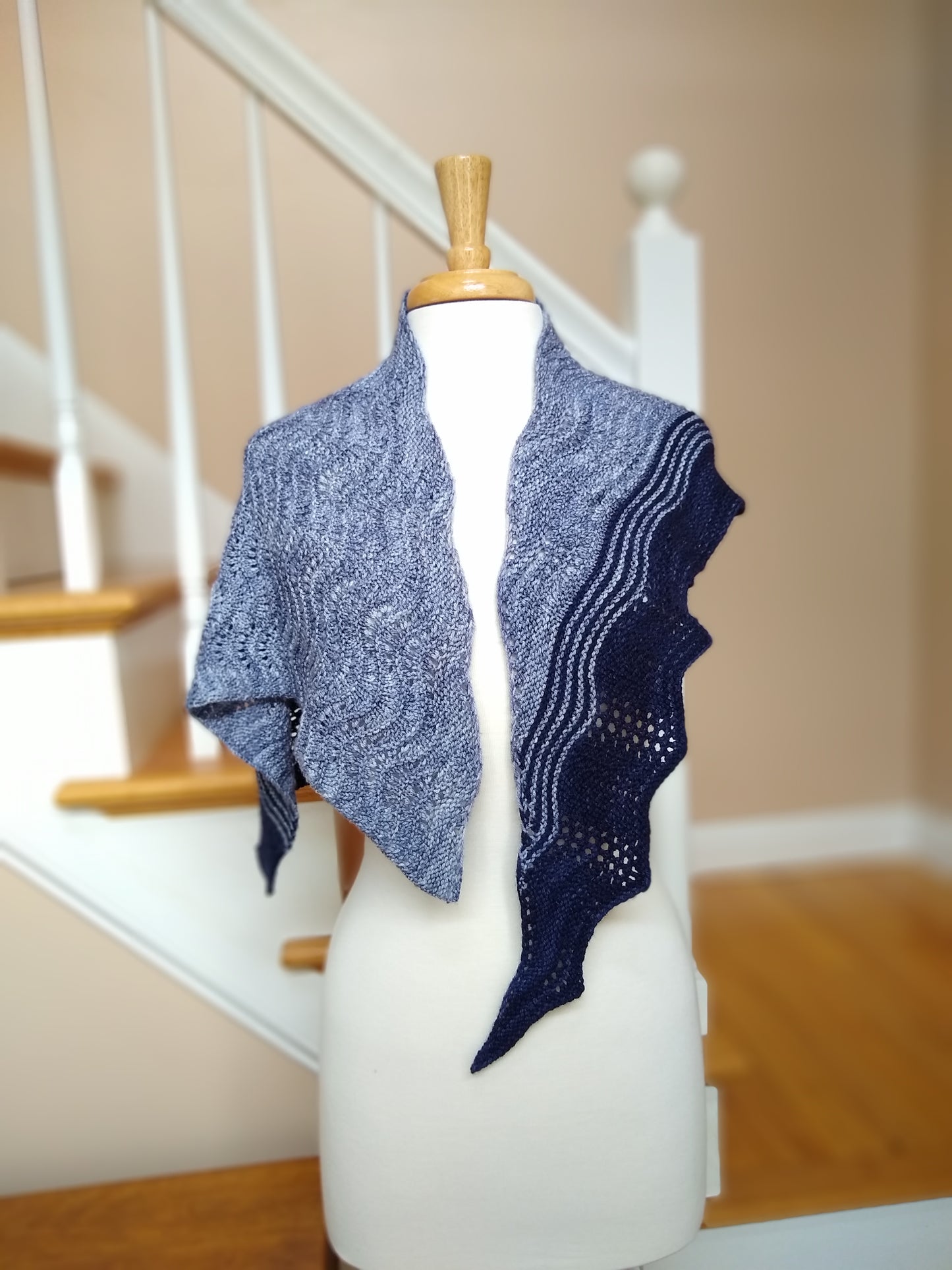 Simple Waves Shawl Knitting Pattern