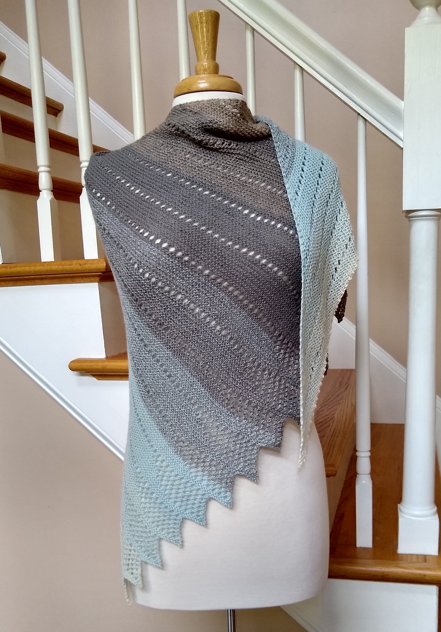 Mistral Shawl, knitting pattern, lace shawl, scarf