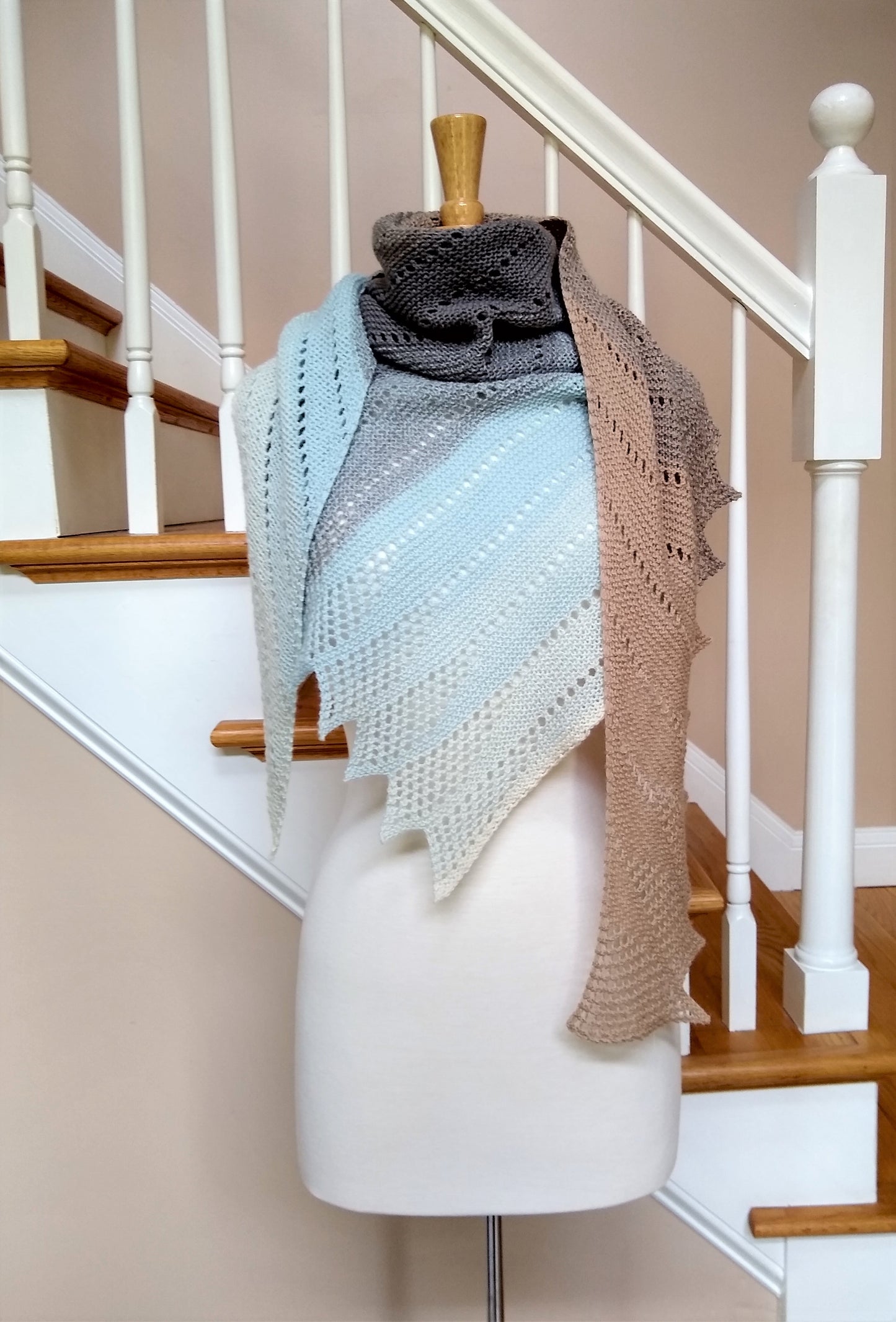 Mistral Shawl, knitting pattern, lace shawl, scarf