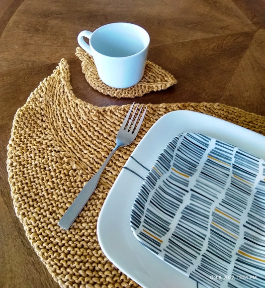 Leaf Placemat and Mug Mat Knitting Pattern