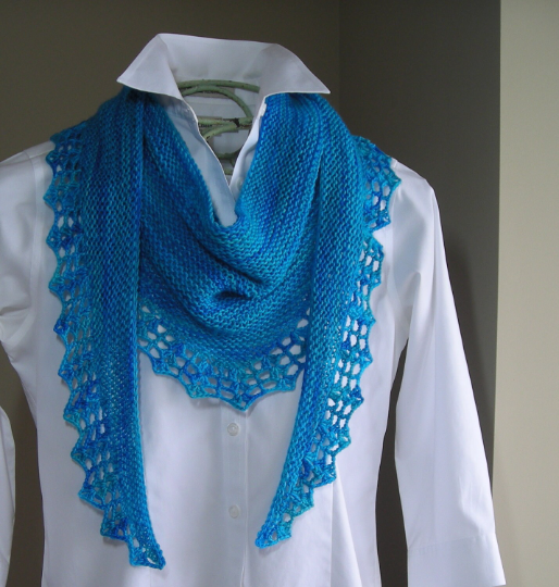 Clover Lace Cable Shawlette Knitting Pattern